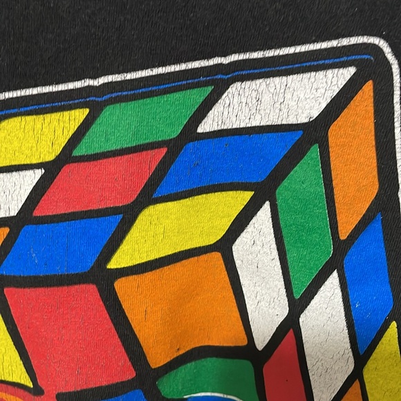 Rubiks Cube Tee 🔥 - Picture 3 of 7